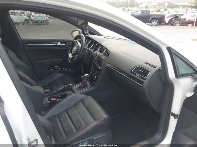 3VW447AU3GM016441 Volkswagen 2016
