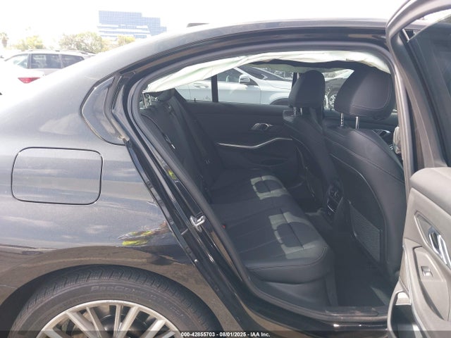 BMW 2023 2023 3MW69FF04P8D56734 Image 8