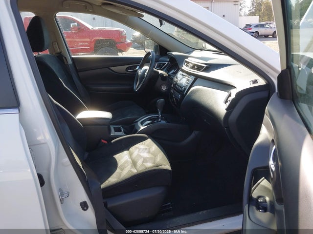 5N1AT2MV5GC765562 Nissan Rogue