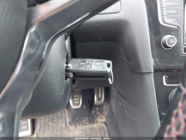 2015 VOLKSWAGEN GOLF GTI 3VWYT7AU7FM051468 Photo 10