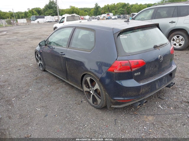 2015 VOLKSWAGEN GOLF GTI 3VWYT7AU7FM051468 Photo 2