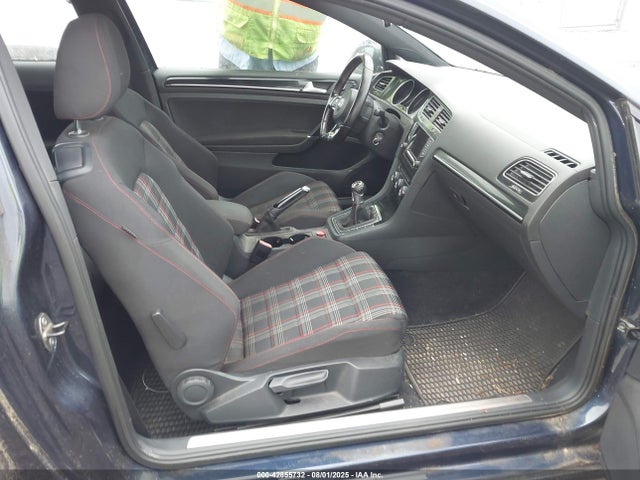 2015 VOLKSWAGEN GOLF GTI 3VWYT7AU7FM051468 Photo 4