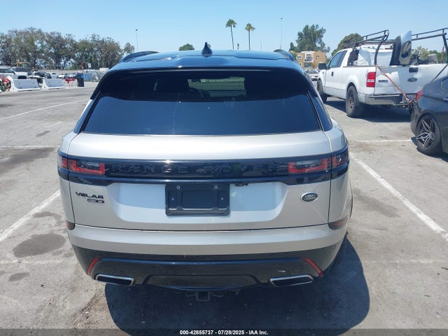 Land Rover aj126 2018 SALYL2RV1JA755652 Image 16