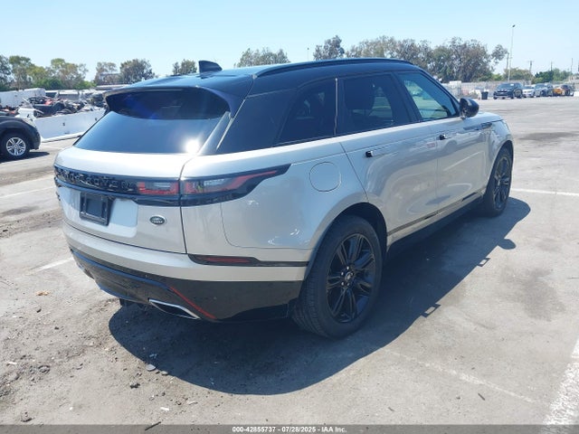 Land Rover aj126 2018 SALYL2RV1JA755652 Image 4