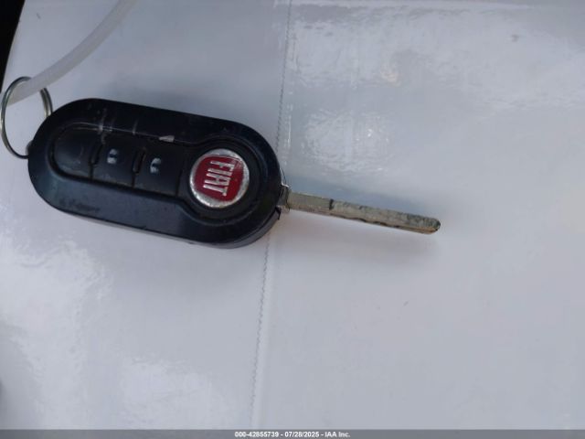 2018 FIAT 500E 3C3CFFGE7JT377286 Photo 10