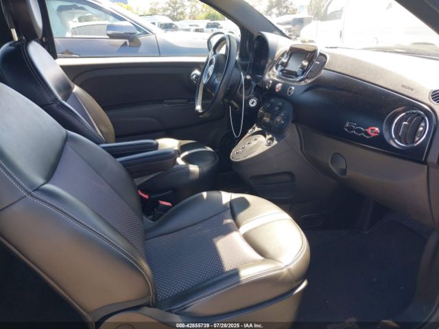 2018 FIAT 500E 3C3CFFGE7JT377286 Photo 4