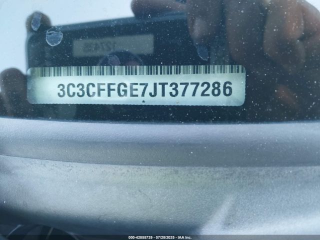 2018 FIAT 500E 3C3CFFGE7JT377286 Photo 8