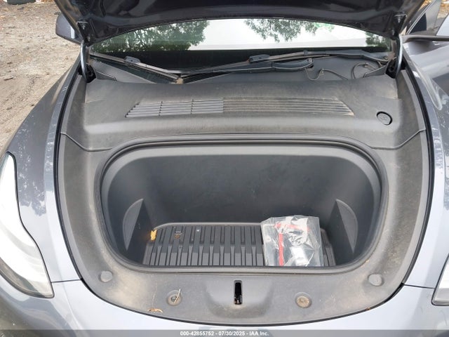 2021 TESLA MODEL Y 5YJYGDED6MF105750 Photo 9