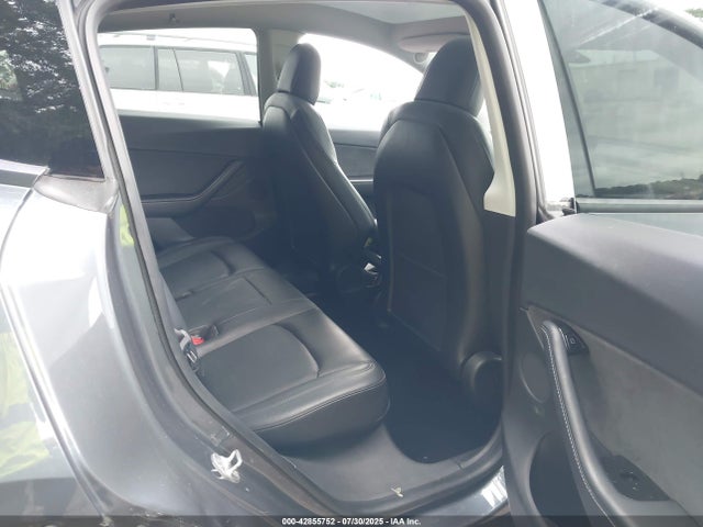 2021 TESLA MODEL Y 5YJYGDED6MF105750 Photo 7