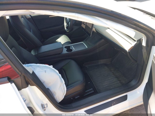 2021 TESLA MODEL 3 5YJ3E1EC4MF064900 Photo 4