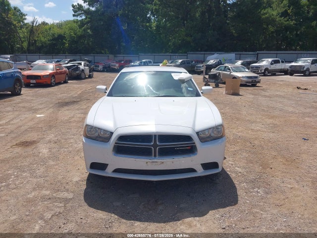 2C3CDXBG1EH193092 Dodge 2014