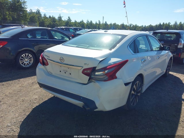 1N4AL3AP8JC176650 Nissan 2018