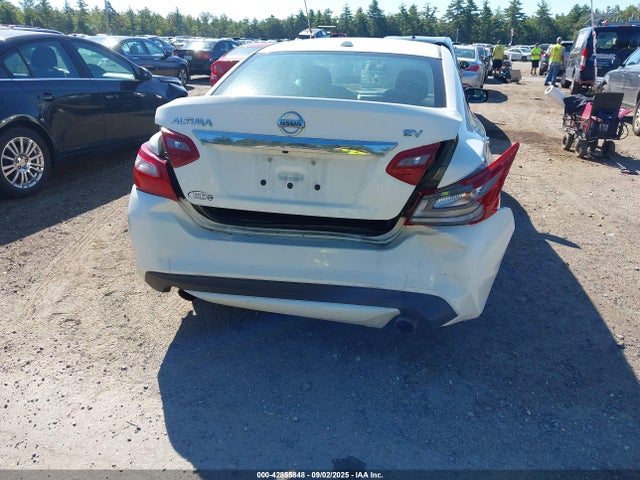 1N4AL3AP8JC176650 Nissan 2018