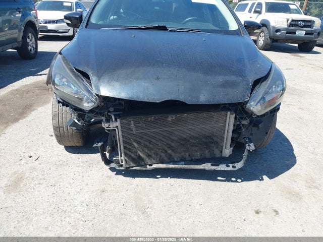 Ford 2014 2014 1FADP3K20EL157326 Image 6