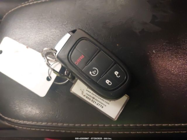 2017 JEEP CHEROKEE 1C4PJMDB1HW633565 Photo 10