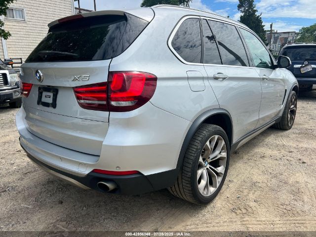 2017 BMW X5 5UXKR0C53H0V50549 Photo 3