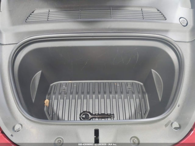 7SAYGDEE9PF855028 Tesla Model Y