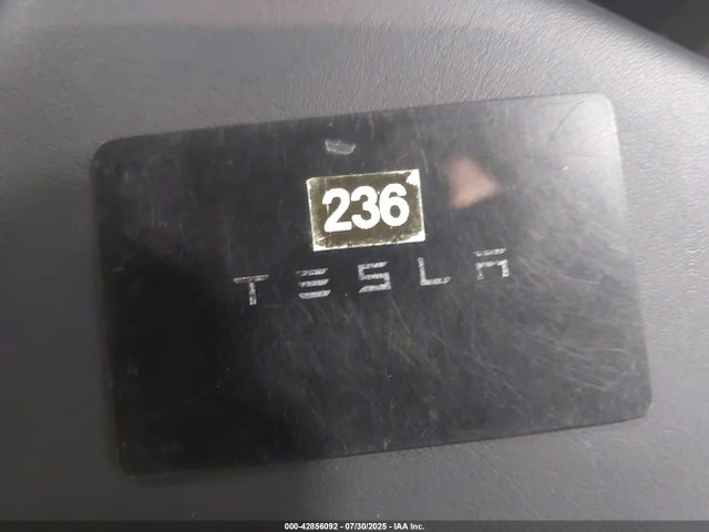 7SAYGDEE9PF855028 Tesla Model Y