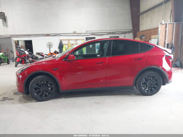 7SAYGDEE9PF855028 Tesla Model Y