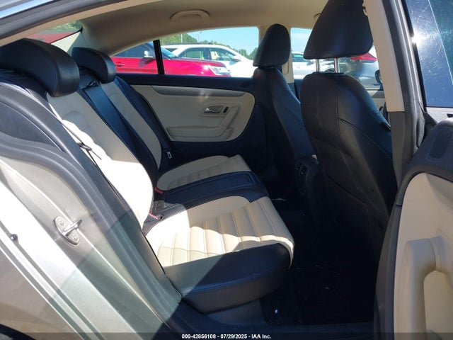 42856108 :رقم المزاد ، WVWMN7AN8BE714566 vin ، 2011 Volkswagen Cc Sport مزاد بيع
