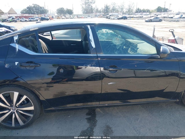 Nissan 2022 2022 1N4BL4CV7NN423415 Image 13