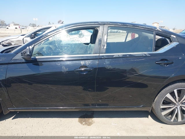 Nissan 2022 2022 1N4BL4CV7NN423415 Image 14