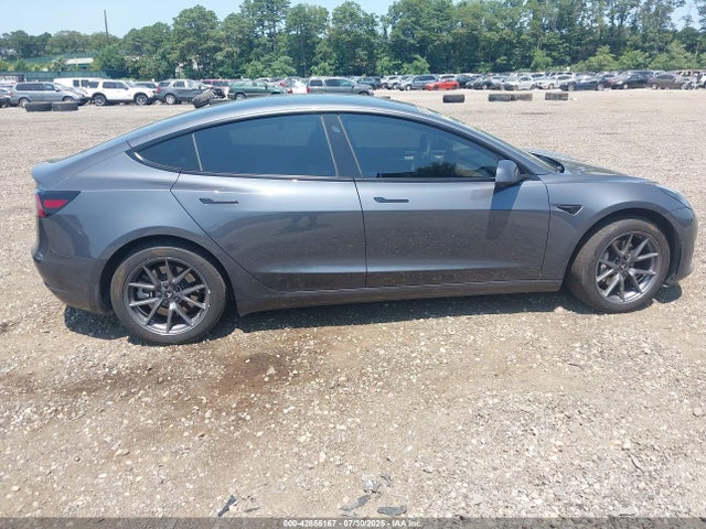 5YJ3E1EB7PF664547 Tesla MODEL 3