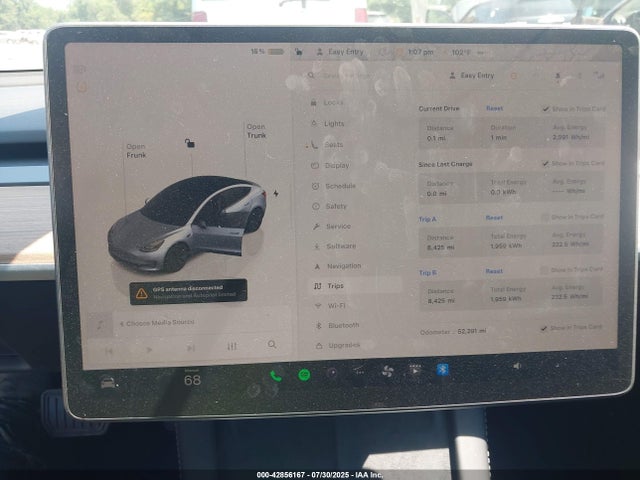 5YJ3E1EB7PF664547 Tesla MODEL 3