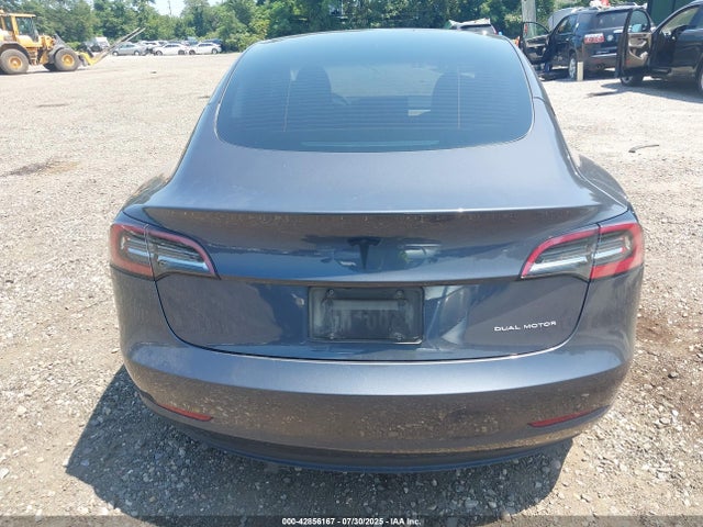5YJ3E1EB7PF664547 Tesla MODEL 3