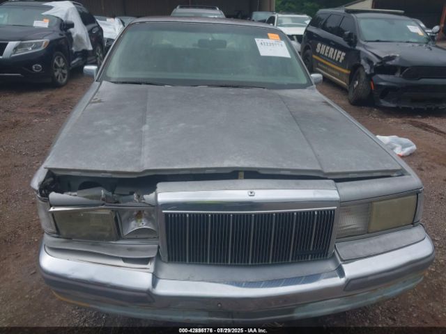 1990 LINCOLN TOWN CAR 1LNLM82F2LY744198 Photo 5