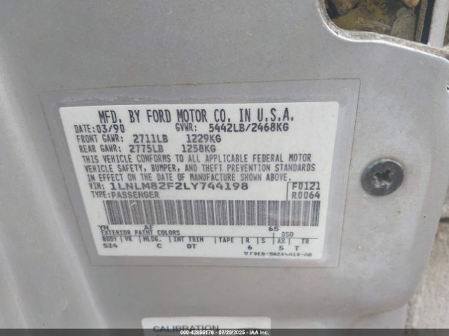 1990 LINCOLN TOWN CAR 1LNLM82F2LY744198 Photo 8