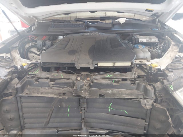 2017 AUDI Q7 WA1LAAF7XHD012224 Photo 9