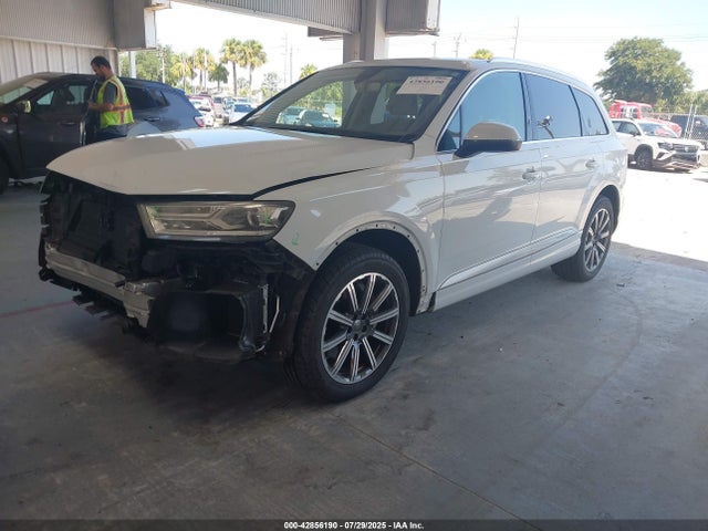 2017 AUDI Q7 WA1LAAF7XHD012224 Photo 1