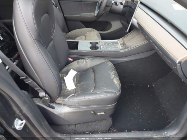 2024 TESLA MODEL Y 7SAYGDED7RF196716 Photo 5