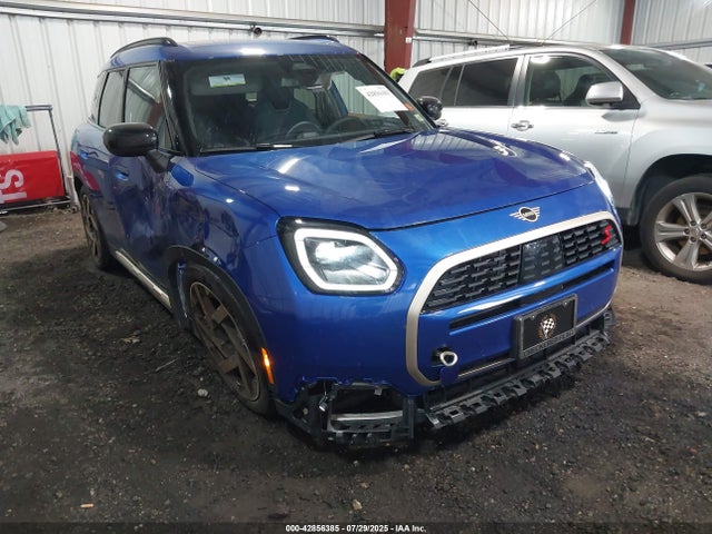 2025 MINI COUNTRYMAN WMZ23GA06S7R04680 Photo 0