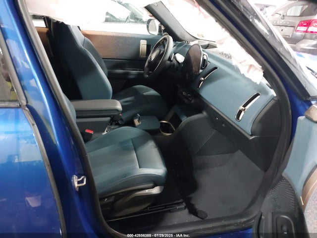 2025 MINI COUNTRYMAN WMZ23GA06S7R04680 Photo 4