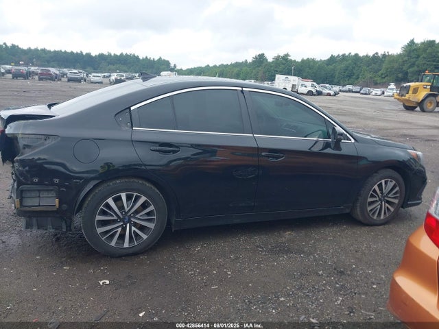 4S3BNAF67J3046288 Subaru u5