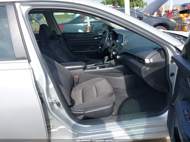 Nissan 2020 2020 1N4BL4BV4LN308477 Image 5