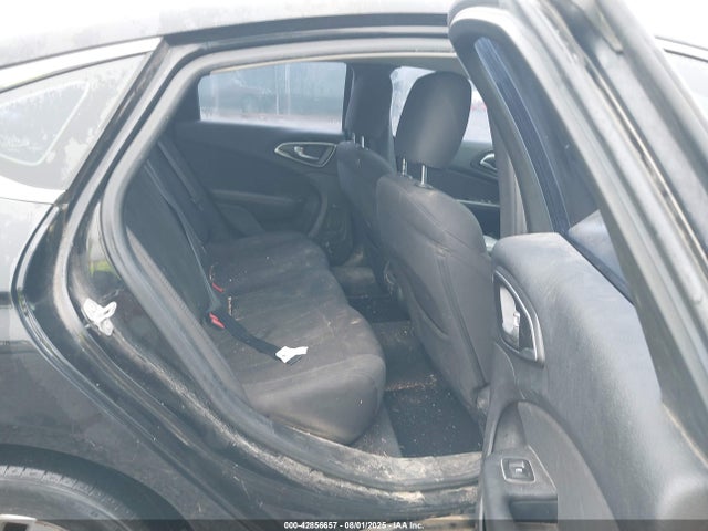 42856657 :رقم المزاد ، 1C3CCCAB2GN137223 vin ، 2016 Chrysler 200 Limited مزاد بيع