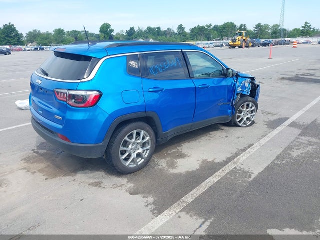 Jeep Compass 2022 3C4NJDFB1NT142337 Image 4