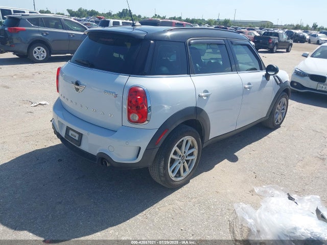 2016 MINI COUNTRYMAN WMWZC3C59GWT09686 Photo 3