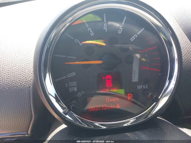 2016 MINI COUNTRYMAN WMWZC3C59GWT09686 Photo 6