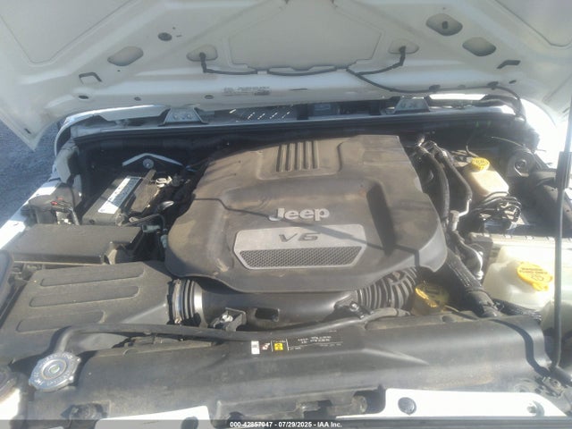 1C4BJWDG5HL525890 Jeep Wrangler