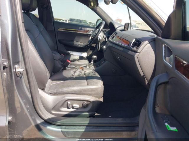 2017 AUDI Q3 WA1HCCFS8HR010569 Photo 4