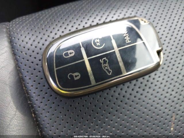 1C4RJFBG0EC163271 Jeep Grand Cherokee