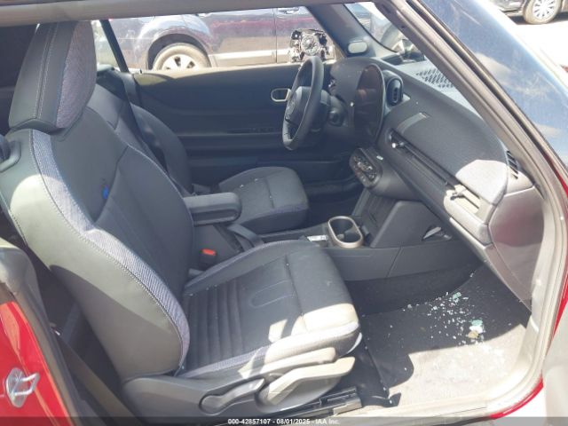 2025 MINI CONVERTIBLE WMW23GX03S2X38412 Photo 4