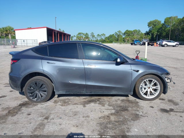 5YJYGDEE4LF039206 Tesla Model Y