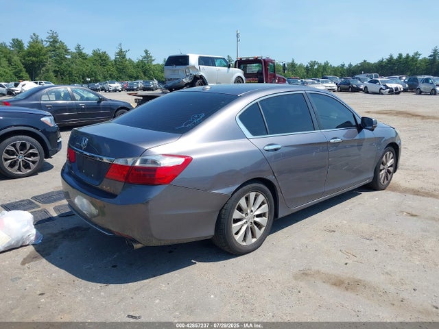 Honda k24w1 2014 1HGCR2F85EA160079 Image 4