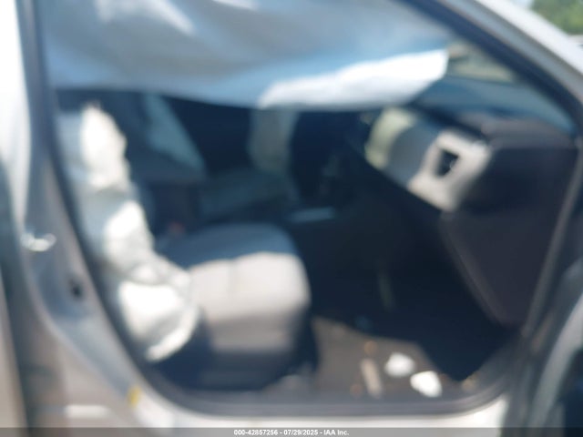 Toyota 2zr-fe 2016 2T1BURHE2GC640289 Image 5
