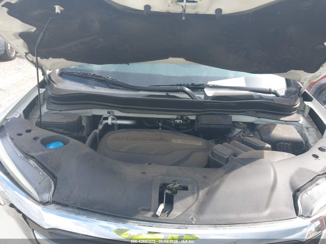 Honda j35y6 2017 5FNYF5H56HB021981 Image 10